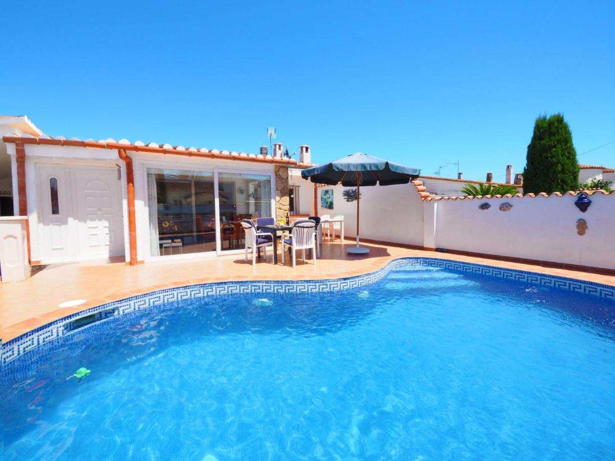 Holiday Home Peni By Interhome Empuriabrava Dış mekan fotoğraf